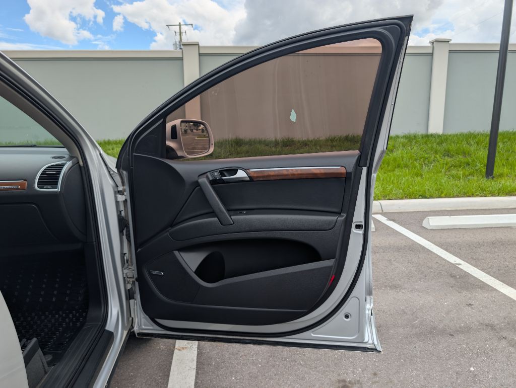 2014 Audi Q7 Image 26