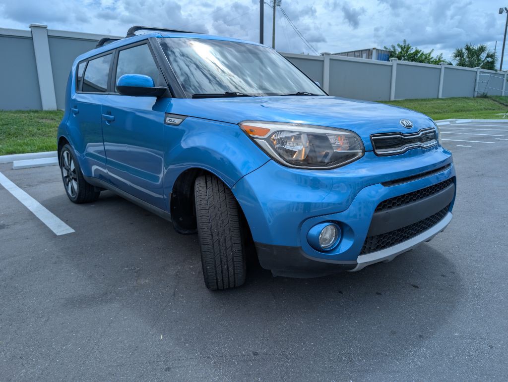 2018 Kia Soul Image 2