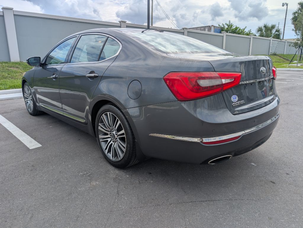 2014 Kia Cadenza Image 8