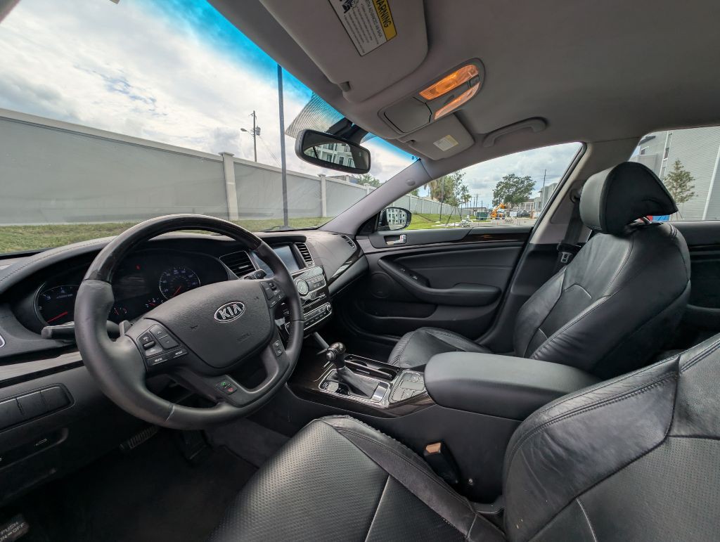2014 Kia Cadenza Image 12