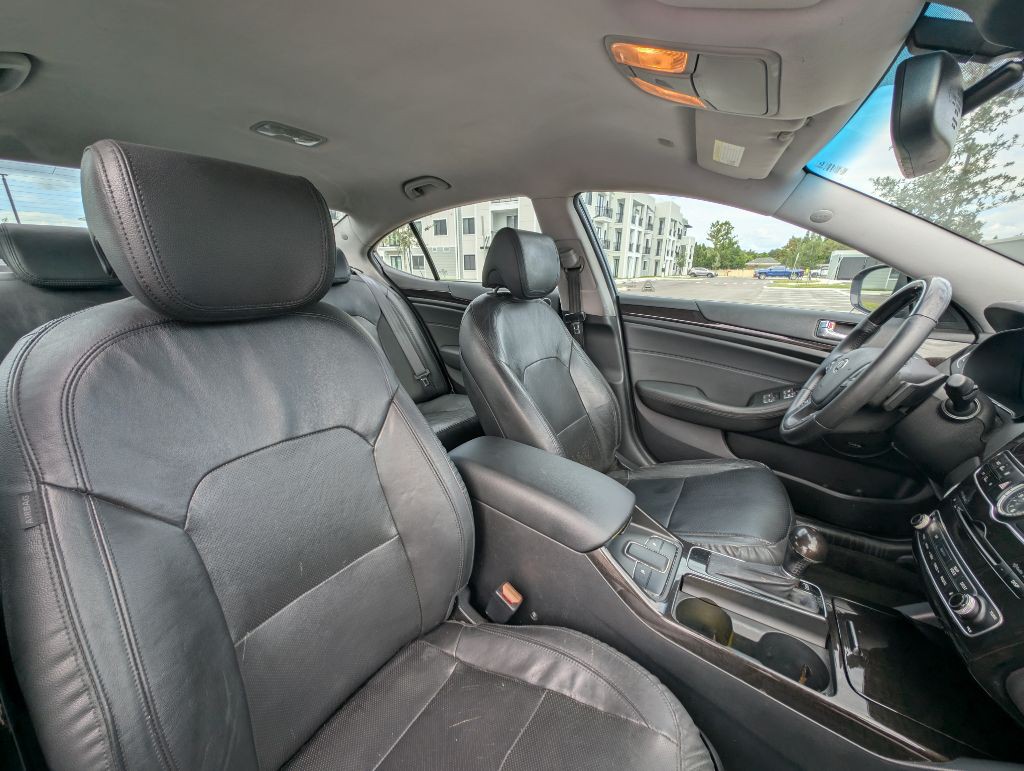 2014 Kia Cadenza Image 22