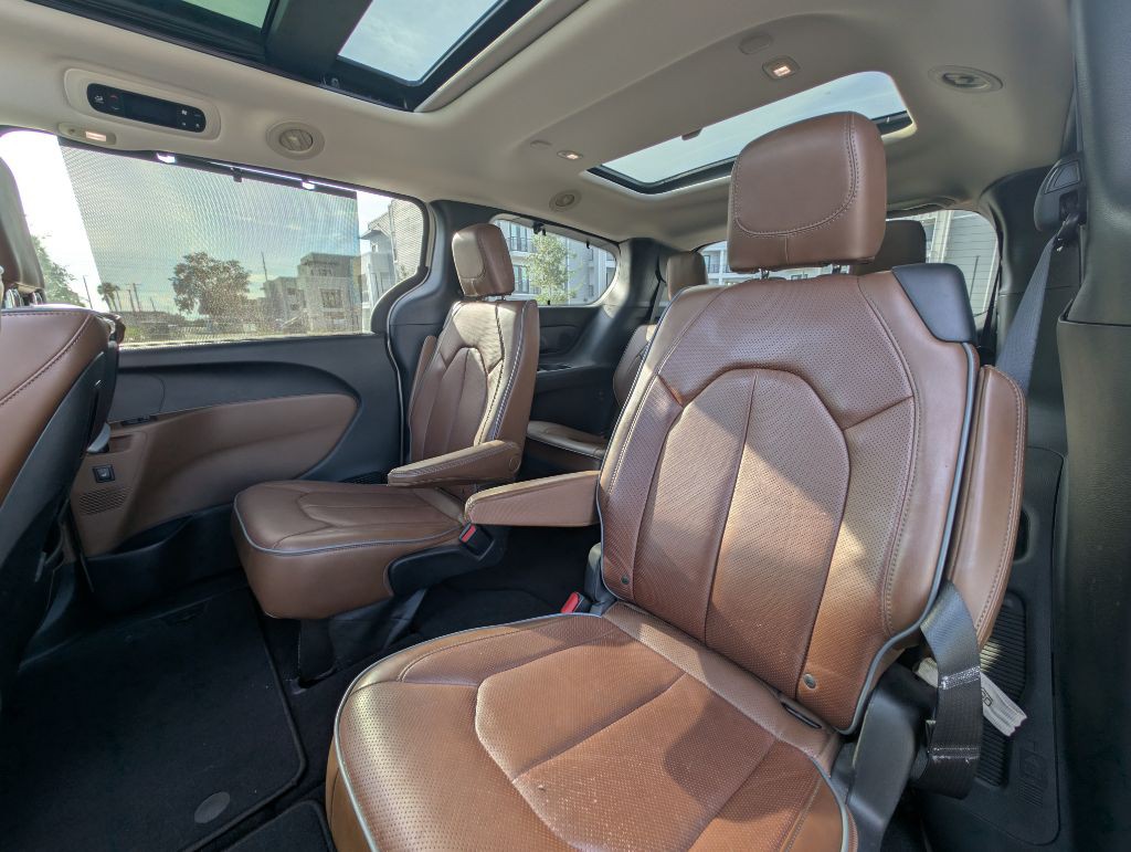 2017 Chrysler Pacifica Image 22