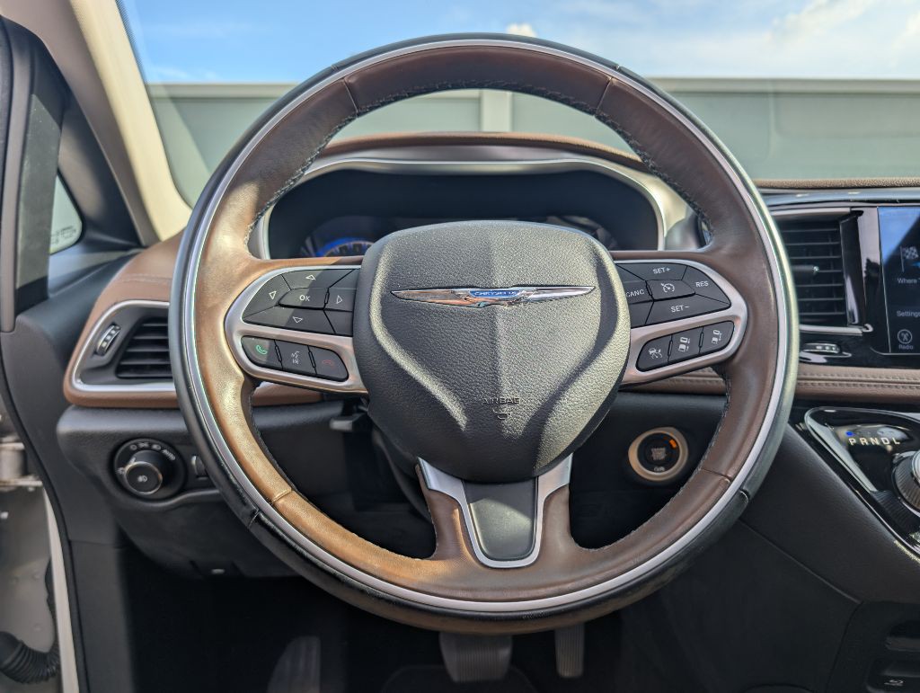 2017 Chrysler Pacifica Image 34
