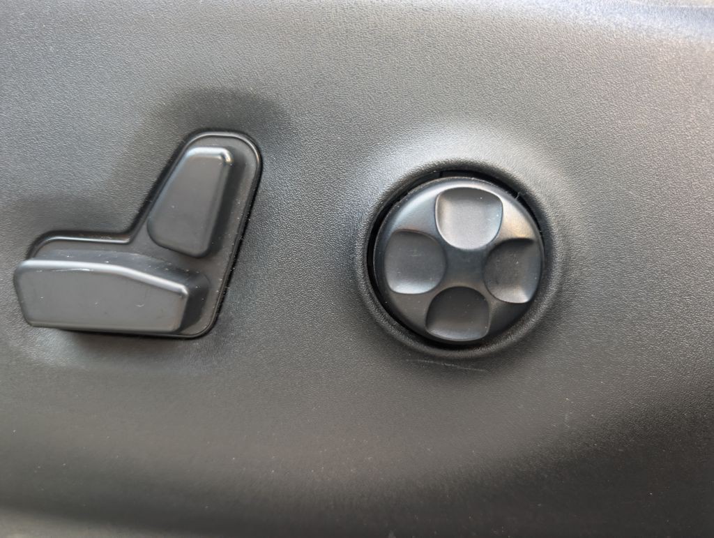 2017 Chrysler Pacifica Image 35