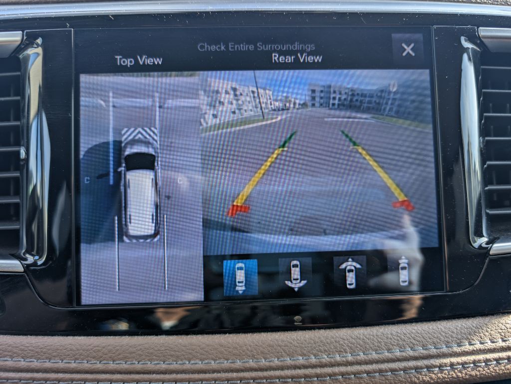 2017 Chrysler Pacifica Image 41