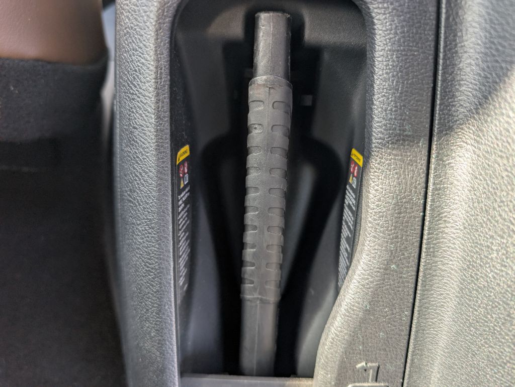 2017 Chrysler Pacifica Image 50