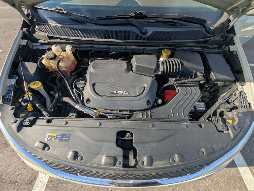 2017 Chrysler Pacifica Image 54
