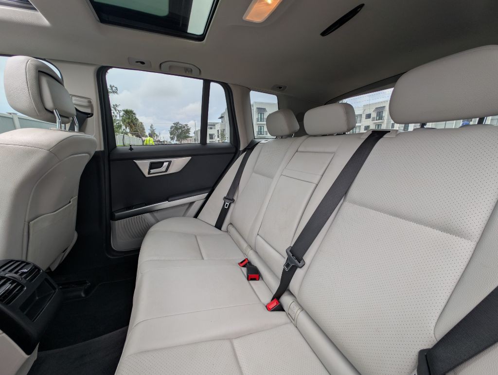 2014 Mercedes-Benz GLK-Class Image 22