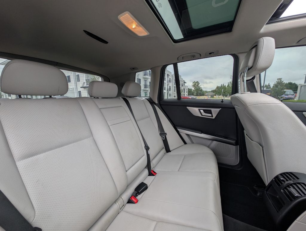 2014 Mercedes-Benz GLK-Class Image 25