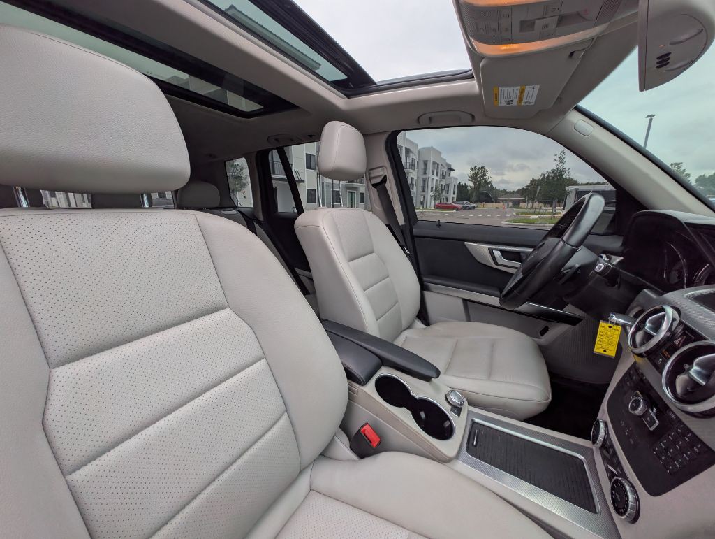 2014 Mercedes-Benz GLK-Class Image 28