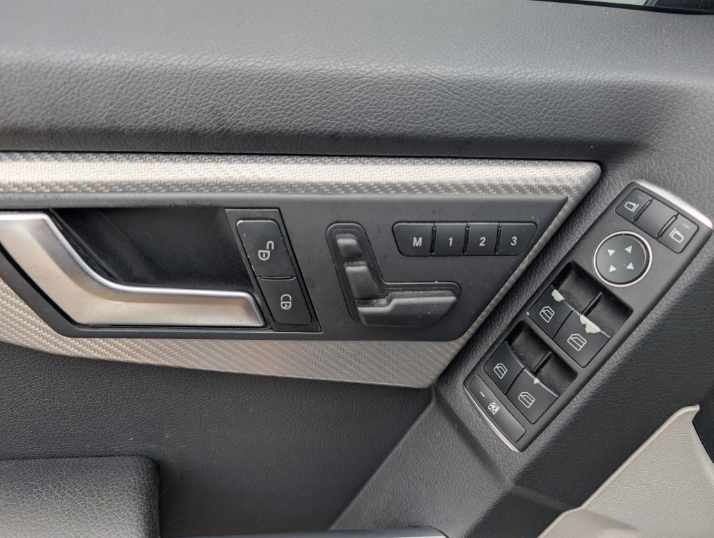 2014 Mercedes-Benz GLK-Class Image 30