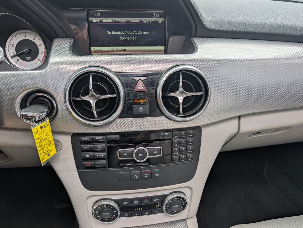 2014 Mercedes-Benz GLK-Class Image 34