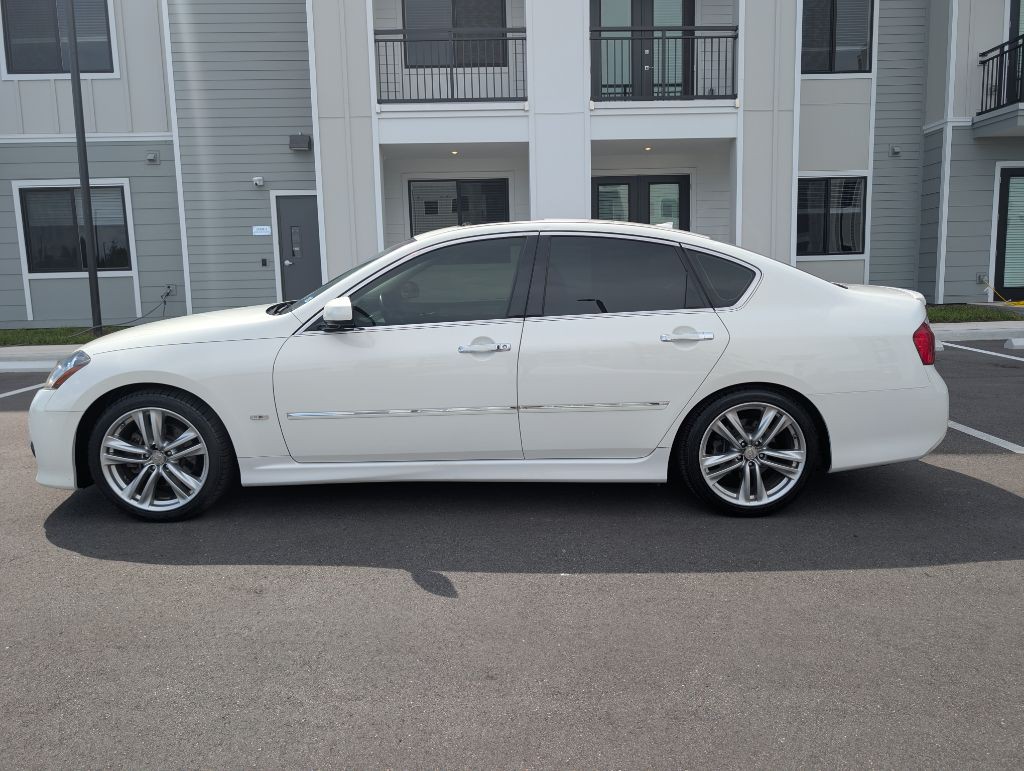 2009 INFINITI M45 Image 5
