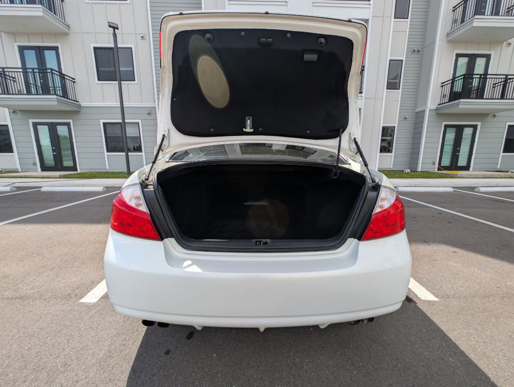 2009 INFINITI M45 Image 12