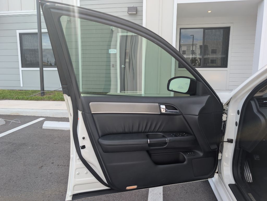 2009 INFINITI M45 Image 13