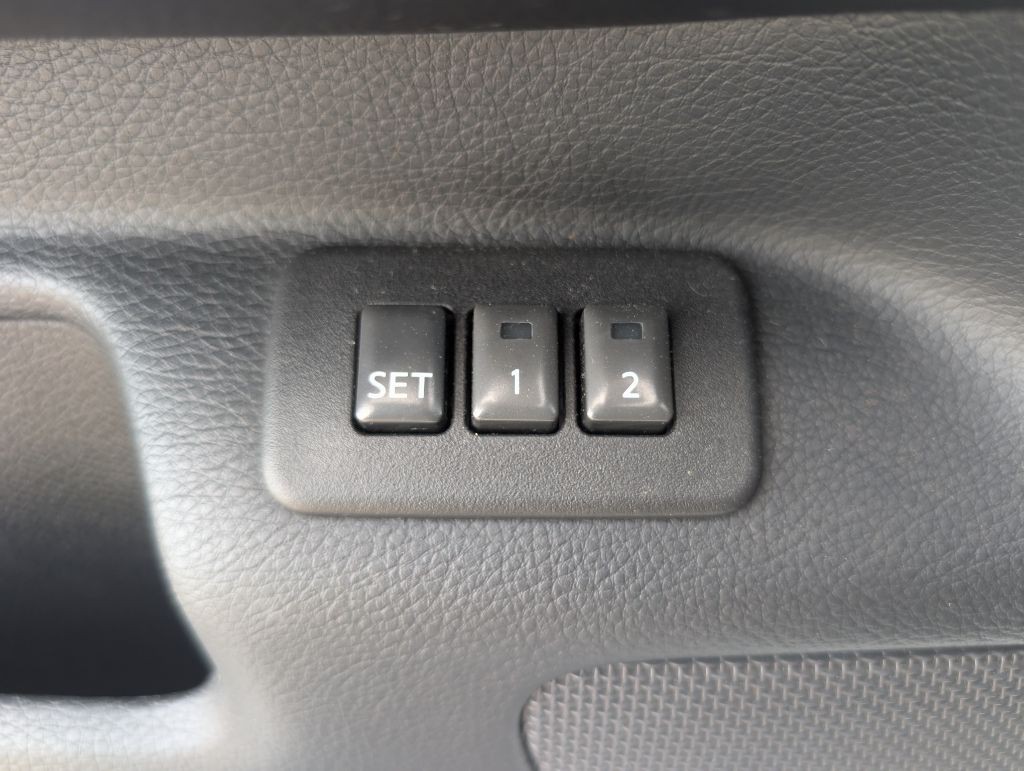 2009 INFINITI M45 Image 29