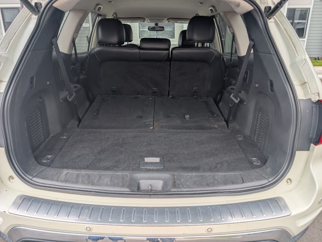 2018 Nissan Pathfinder Image 12