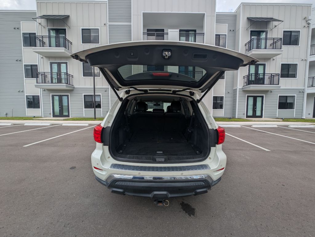2018 Nissan Pathfinder Image 14