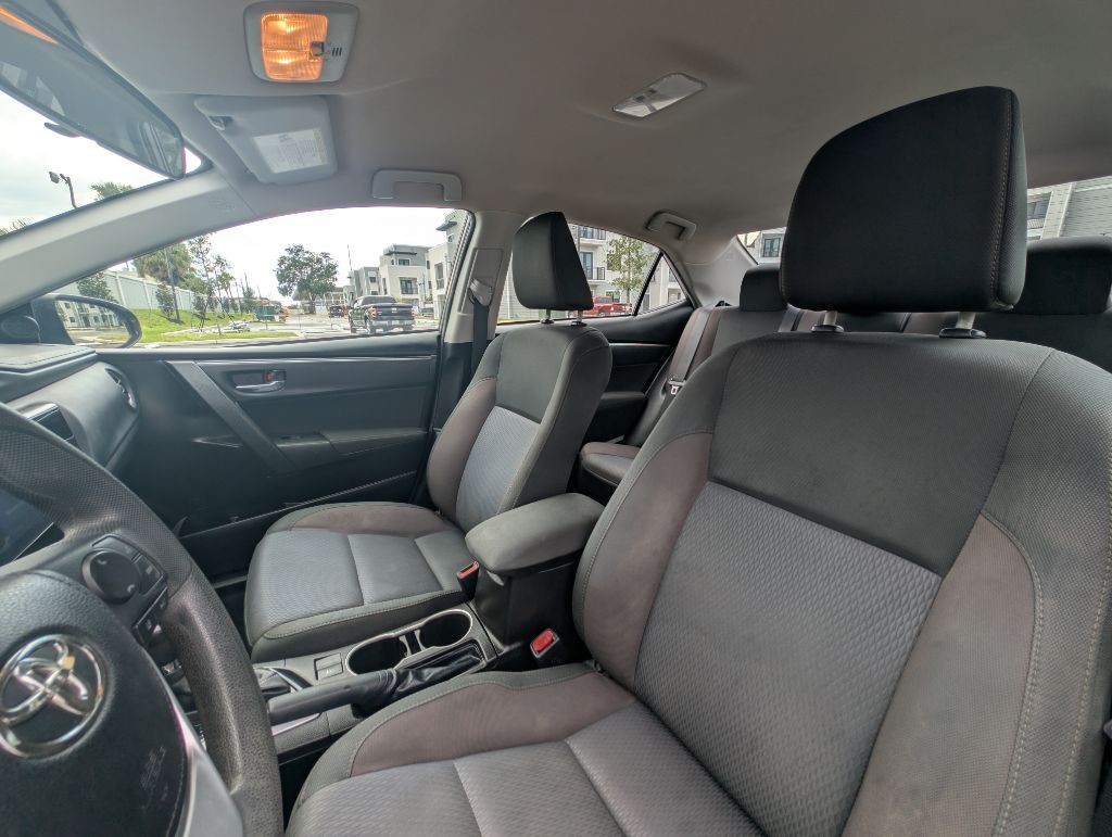 2019 Toyota Corolla Image 17