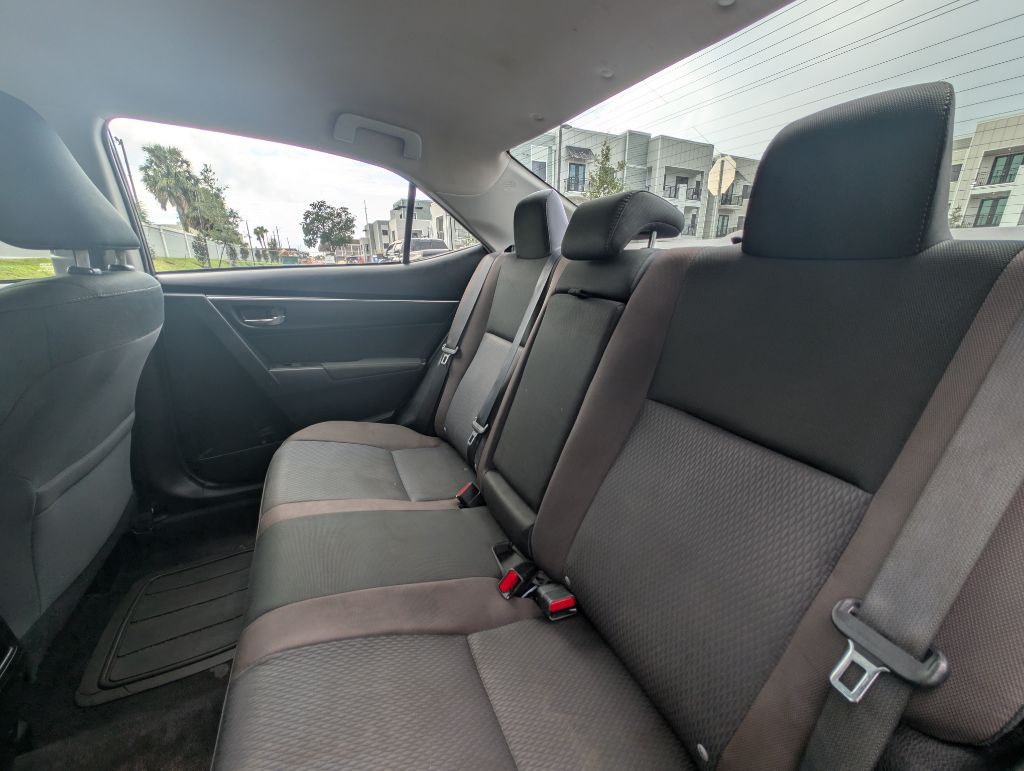 2019 Toyota Corolla Image 19