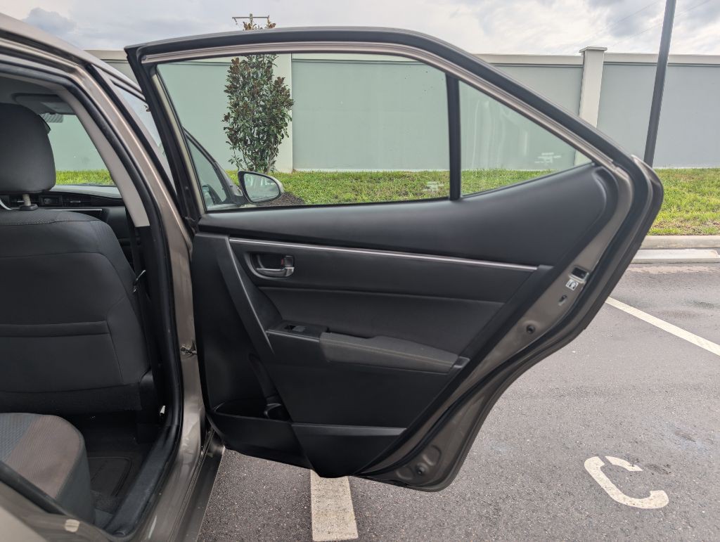 2019 Toyota Corolla Image 20
