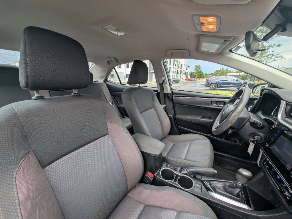2019 Toyota Corolla Image 25