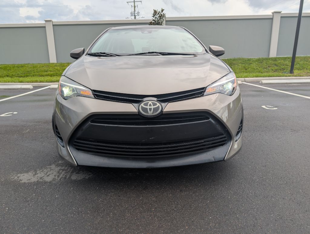 2019 Toyota Corolla Image 2