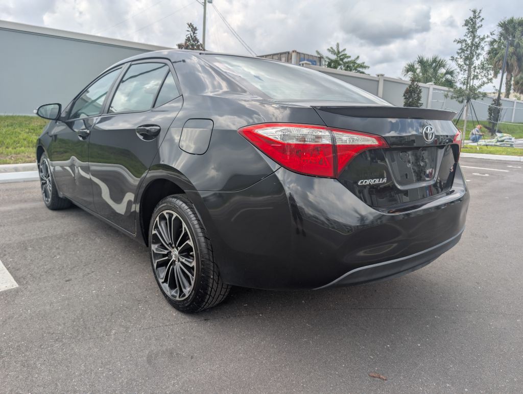2014 Toyota Corolla Image 9