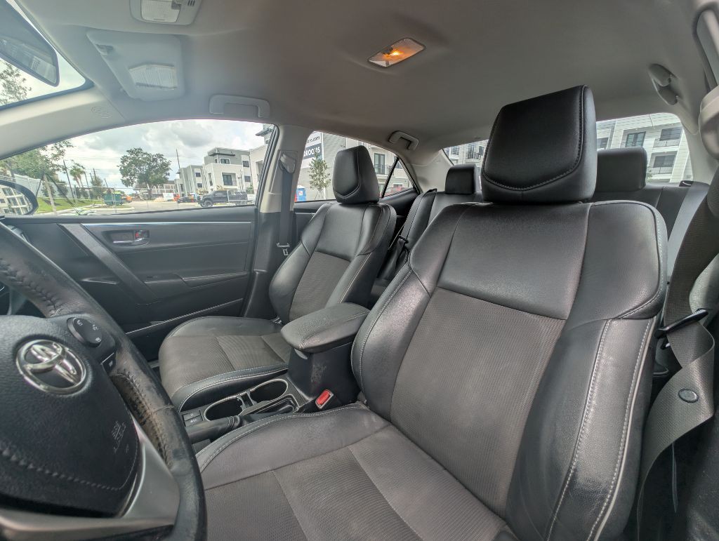 2014 Toyota Corolla Image 17
