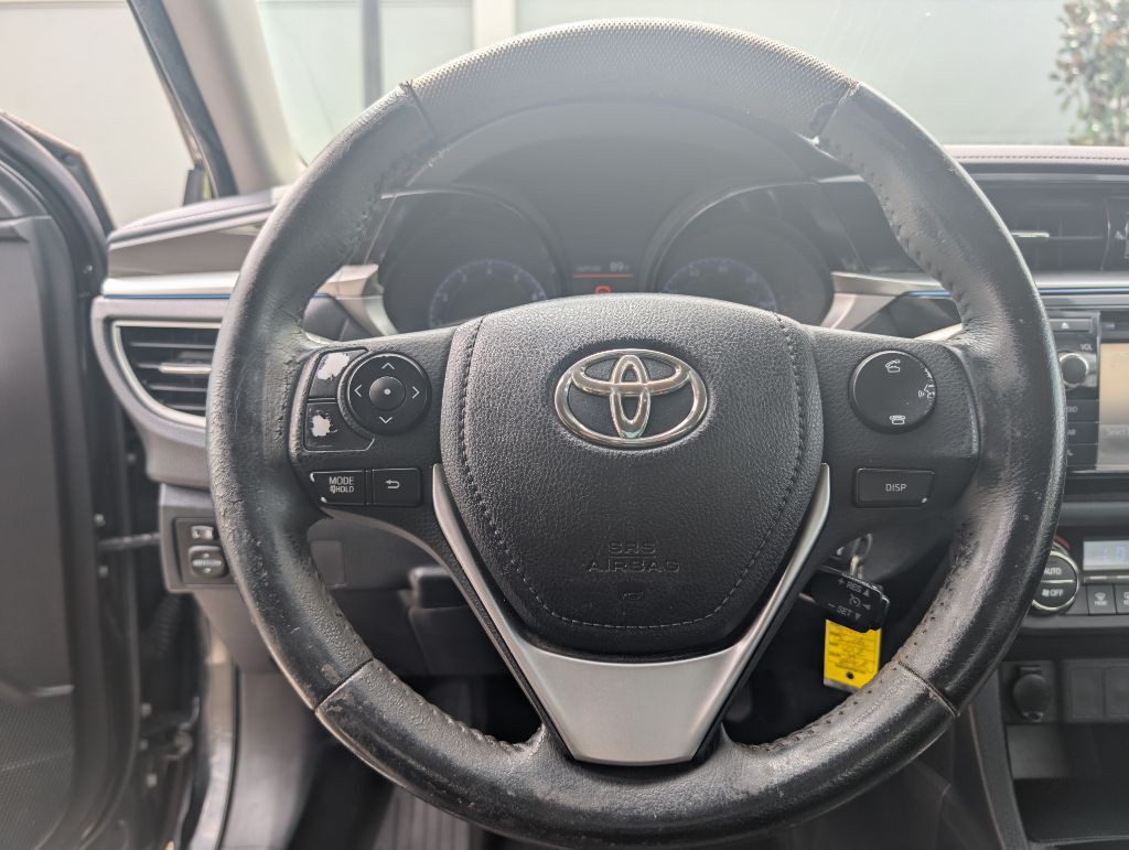 2014 Toyota Corolla Image 28