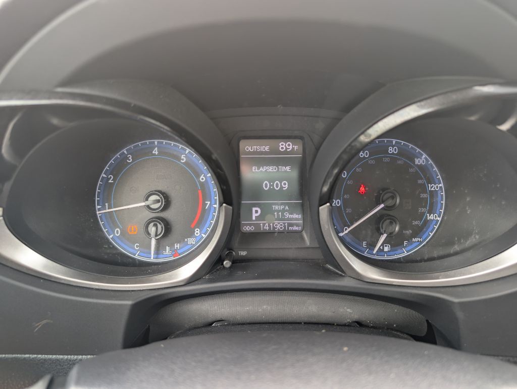 2014 Toyota Corolla Image 30