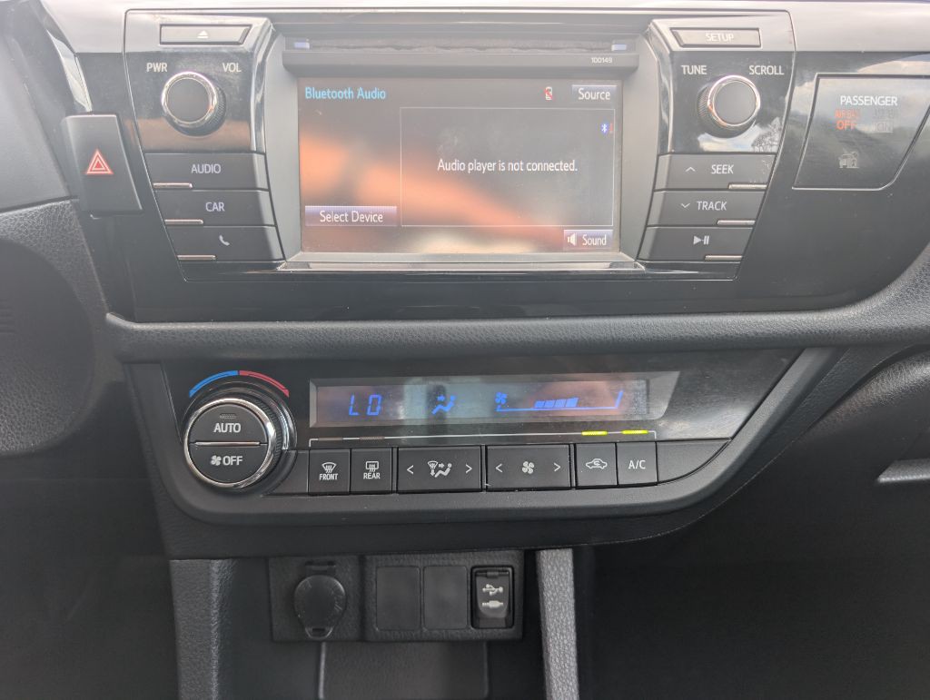 2014 Toyota Corolla Image 31
