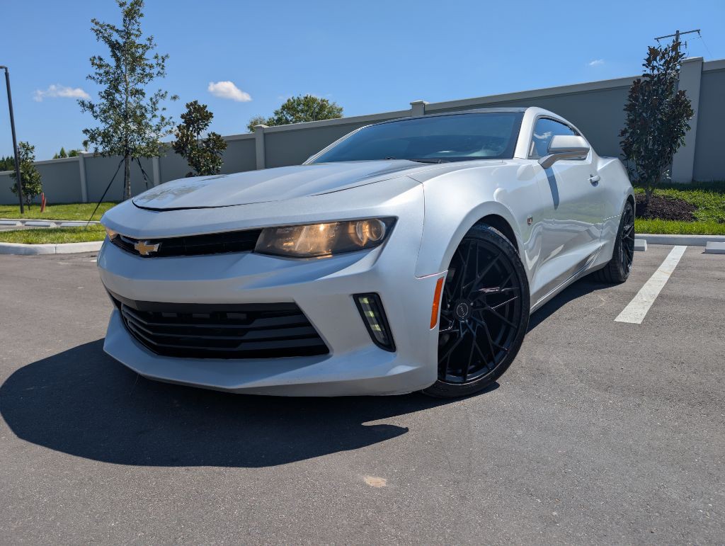 2016 Chevrolet Camaro Image 1