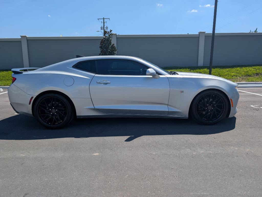 2016 Chevrolet Camaro Image 6