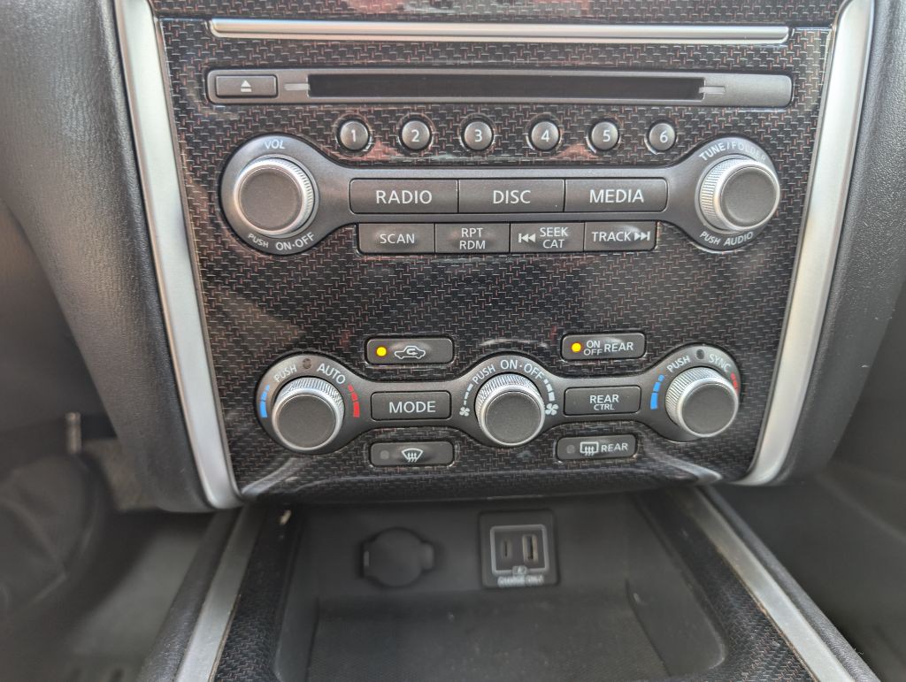 2019 Nissan Pathfinder Image 38