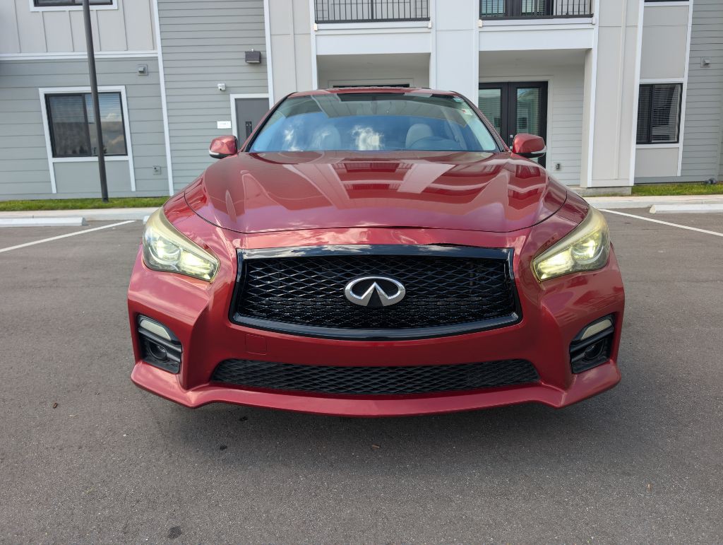 2015 INFINITI Q50 Image 2