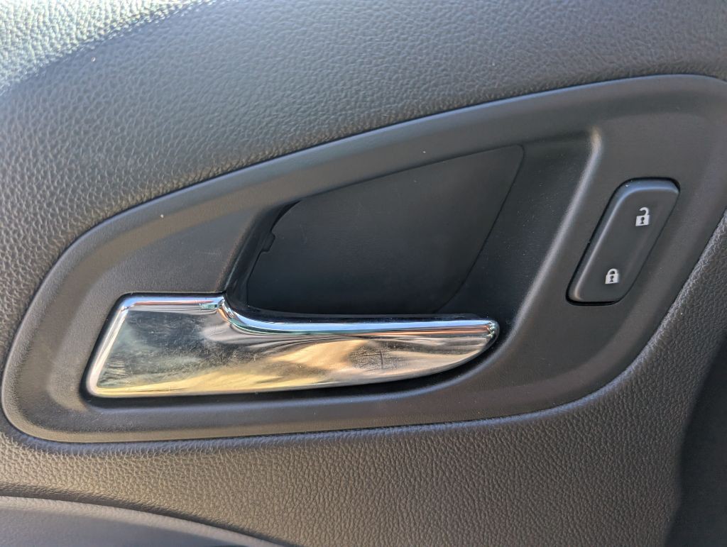 2016 Chevrolet Colorado Image 27