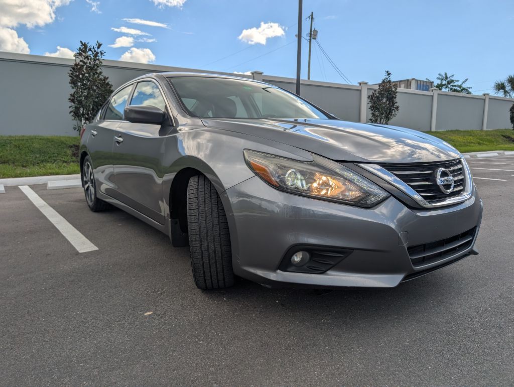 2016 Nissan Altima Image 3
