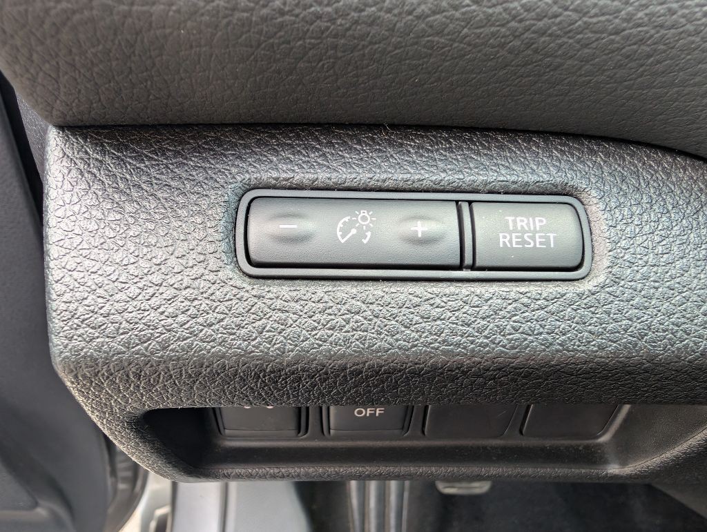 2016 Nissan Altima Image 27