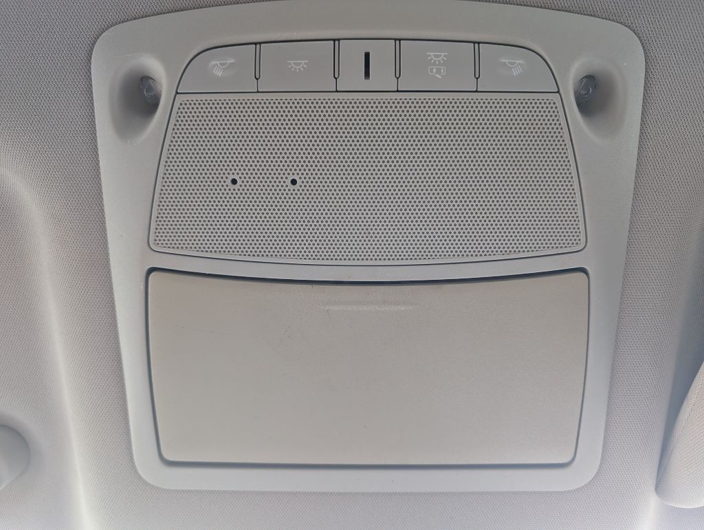2016 Nissan Altima Image 34