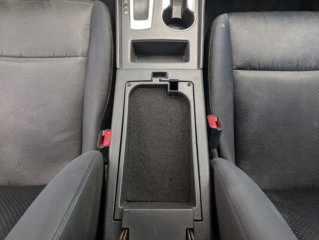2016 Nissan Altima Image 36