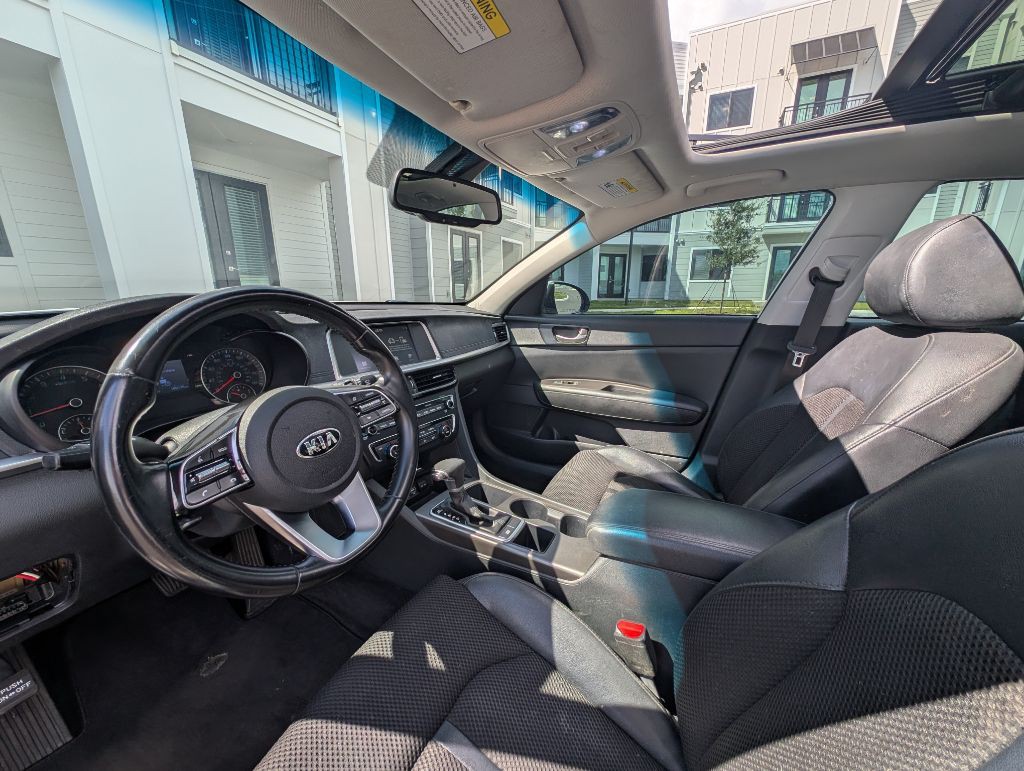 2019 Kia Optima Image 14
