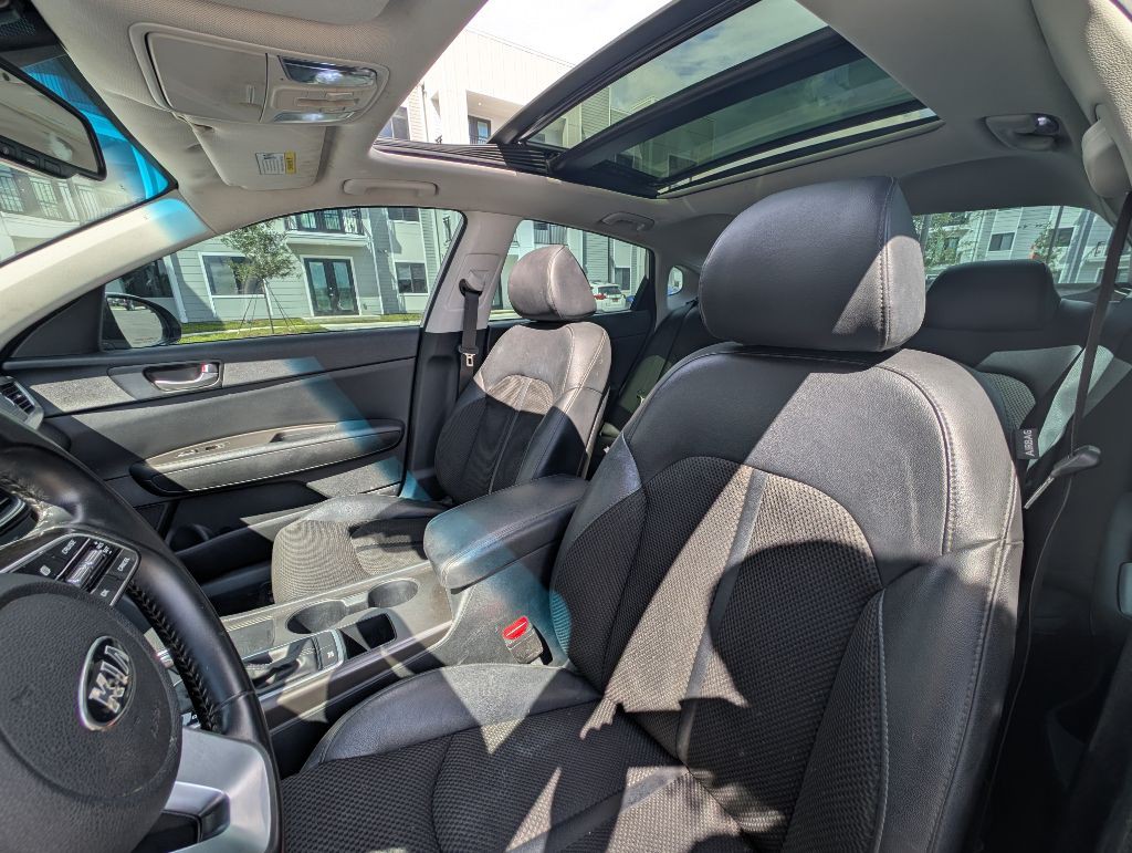 2019 Kia Optima Image 15