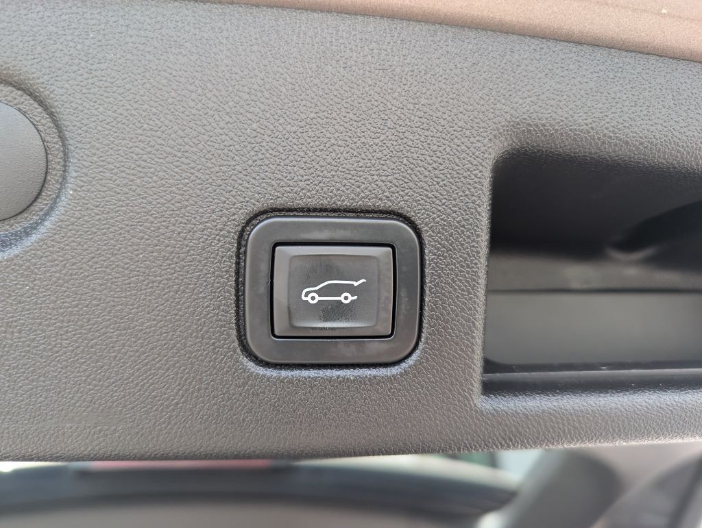 2018 Chevrolet Equinox Image 13