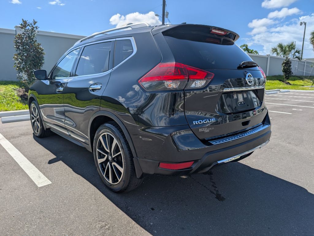 2018 Nissan Rogue Image 10