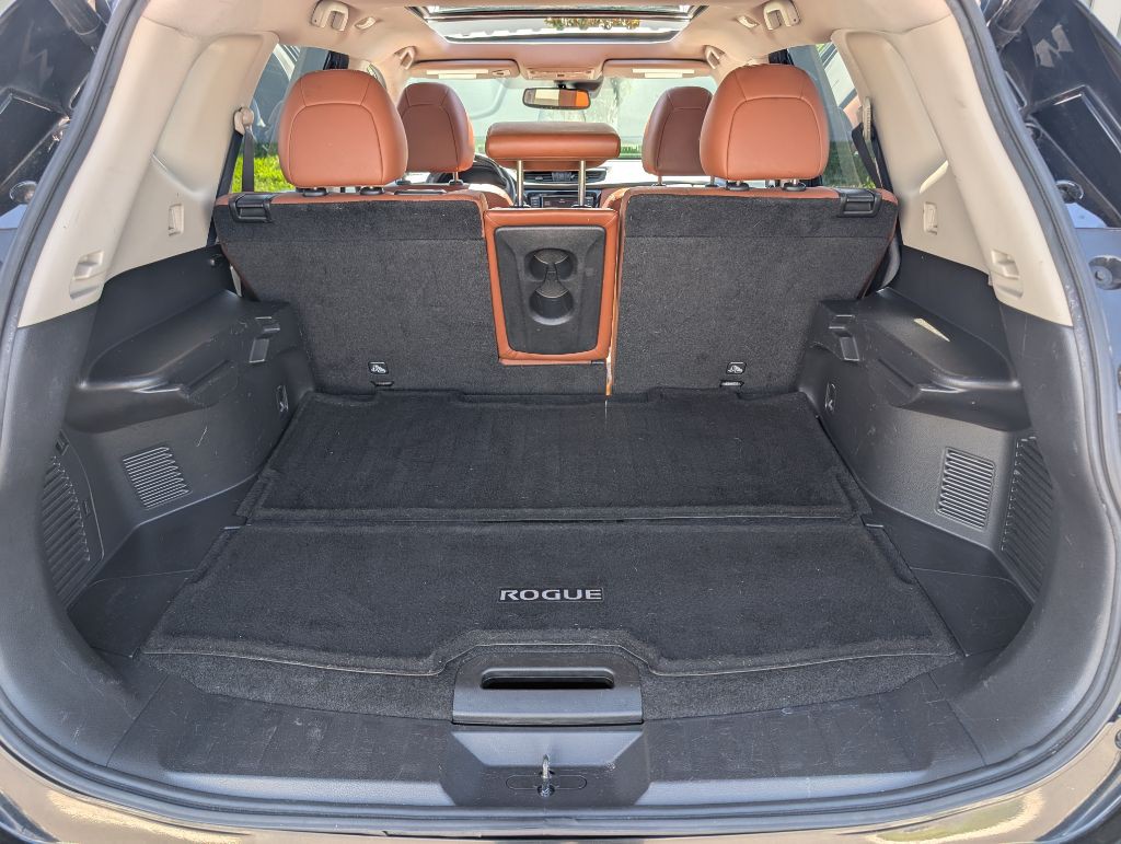 2018 Nissan Rogue Image 11