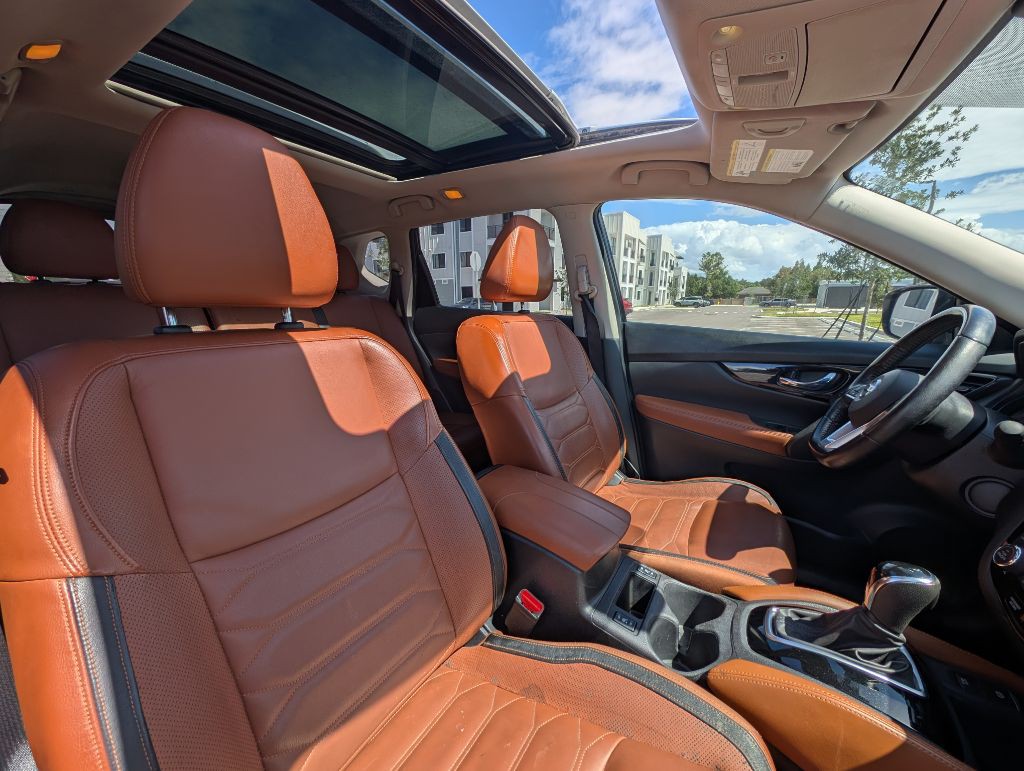 2018 Nissan Rogue Image 27