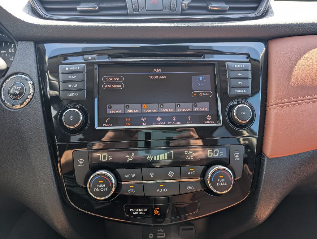 2018 Nissan Rogue Image 39