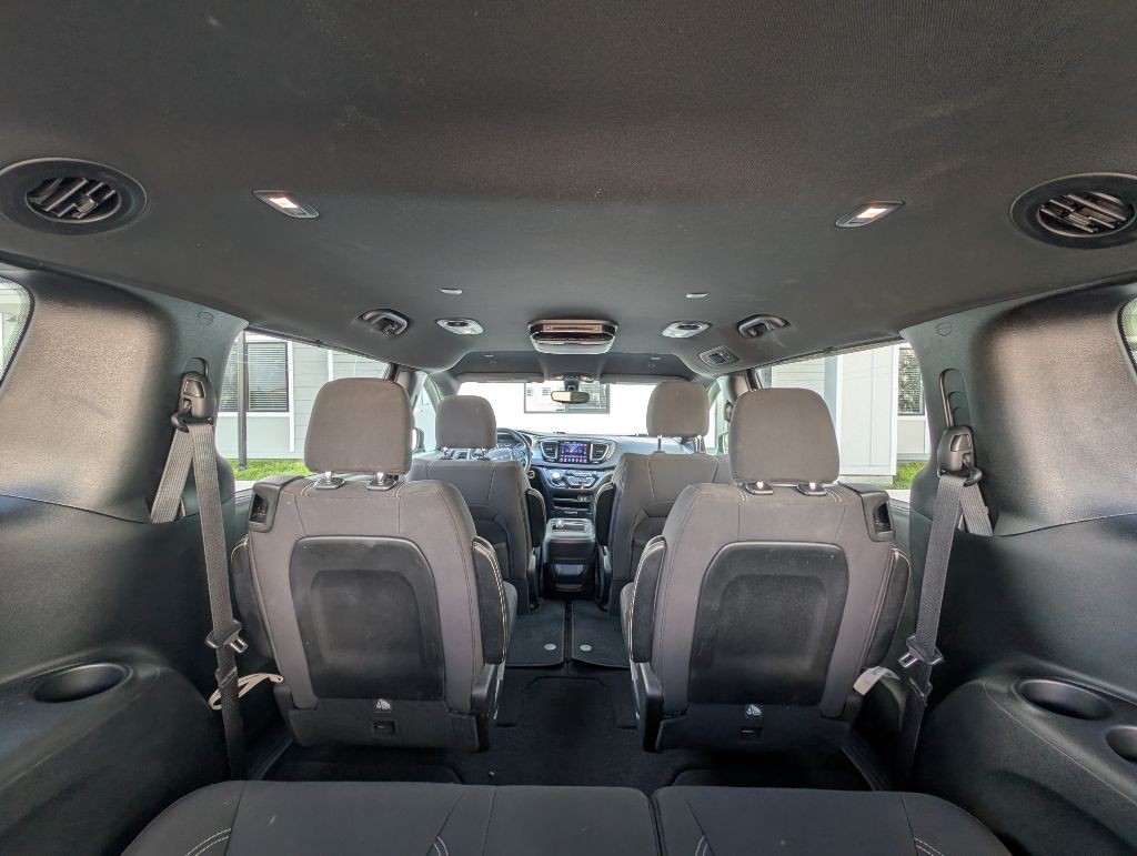 2018 Chrysler Pacifica Image 13