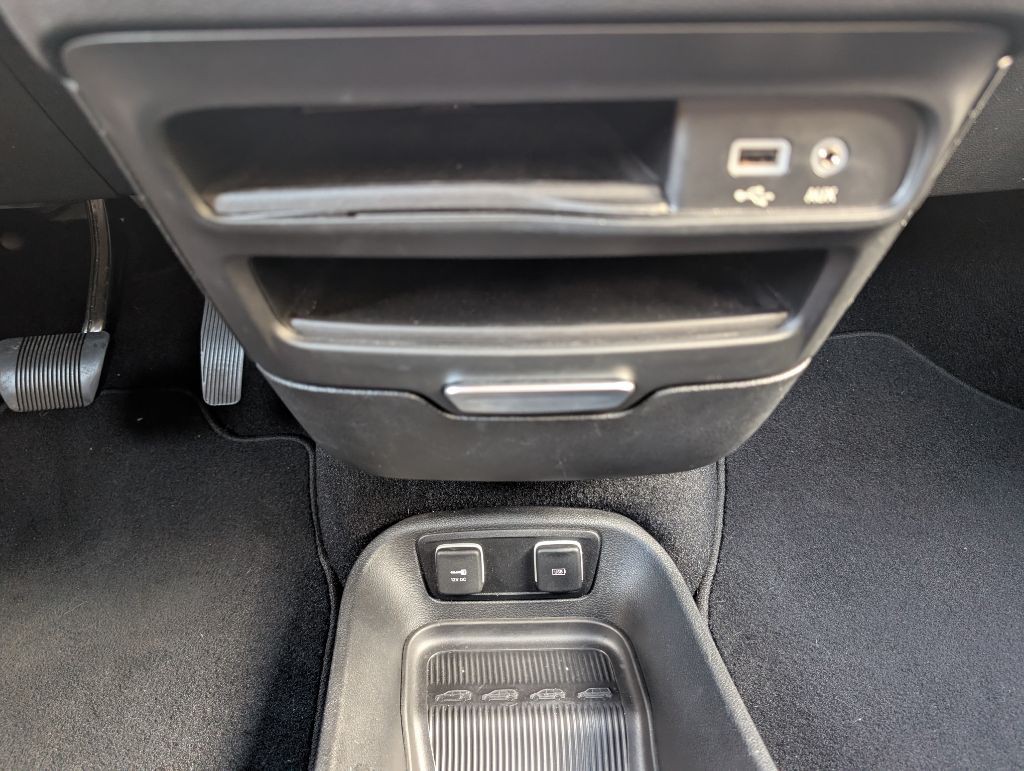 2018 Chrysler Pacifica Image 39